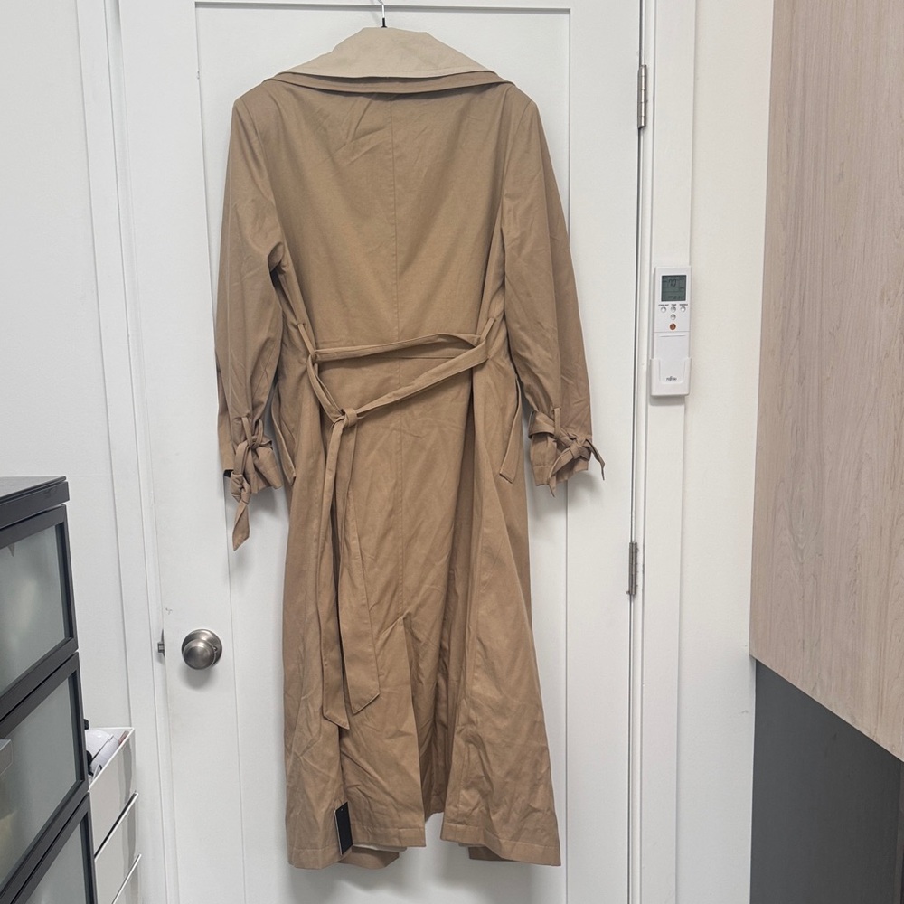 JLUXLABEL Shona oversized Tan Trench Coat - Picture 6 of 7